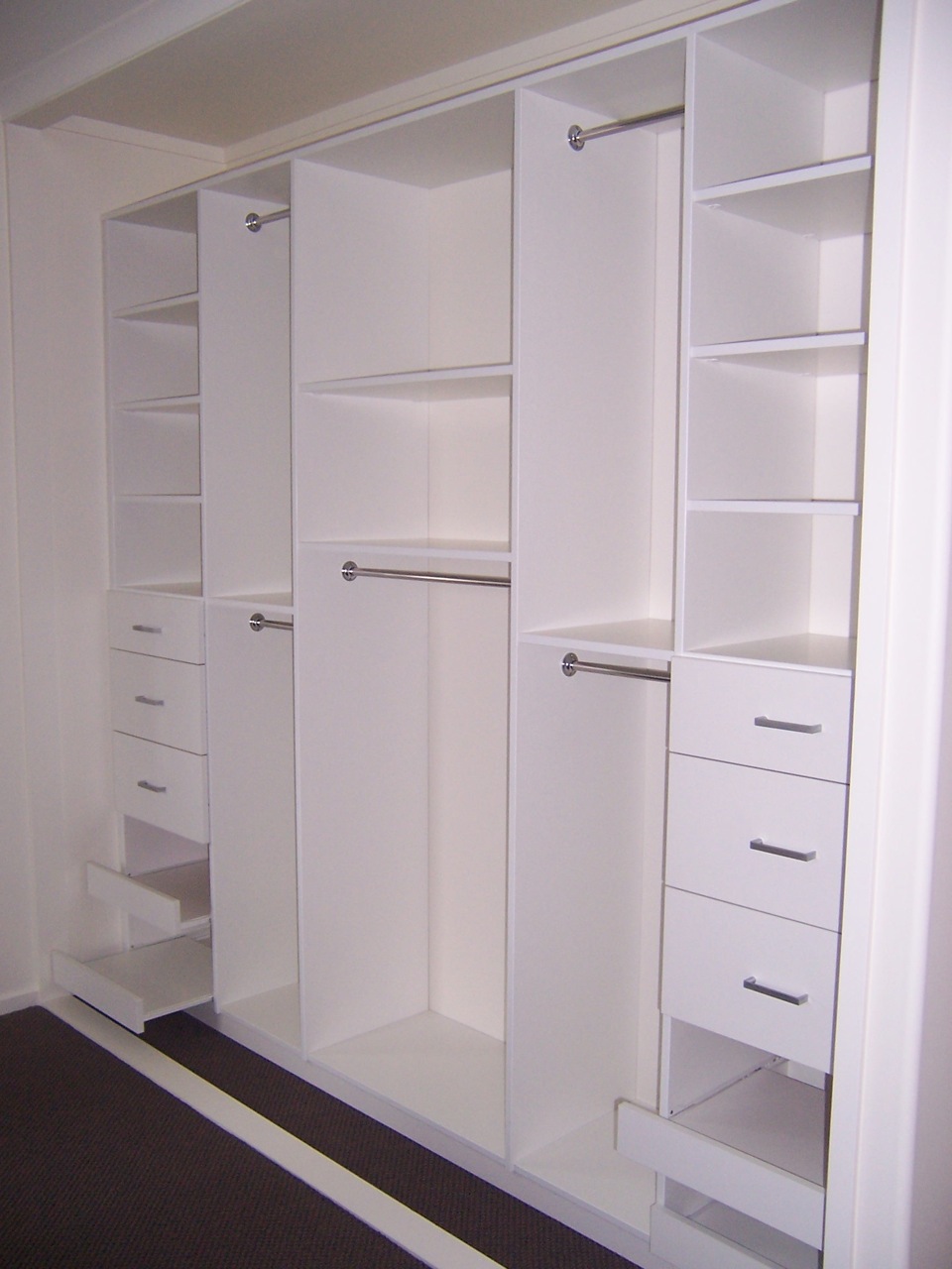 Ideal Wardrobe Wardrobe Storage Specialists By Darrell Whiteman